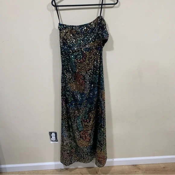NWT Verb by Pallavi Singhee Halter Cutout Sequin Midi Dress size small - Picture 8 of 9